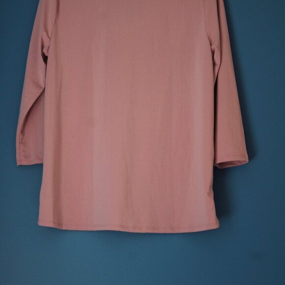 Banana Republic Pink V-Neck Dress Shirt with 3/4 Length Sleeves Medium - Picture 10 of 12